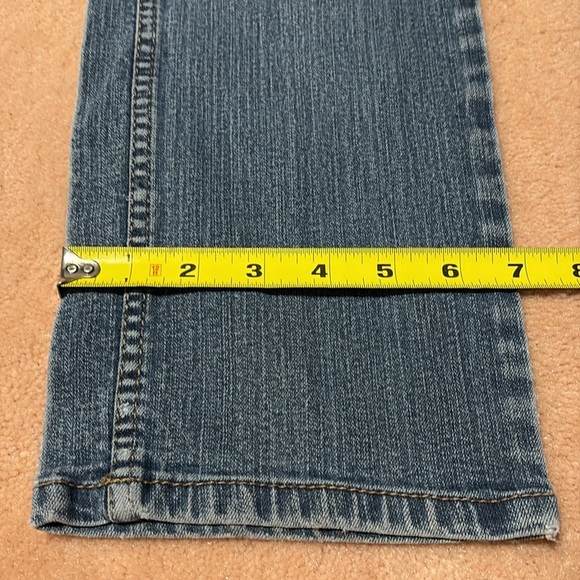 Canyon River Blues Denim Flare Jeans. Size 6 - Picture 11 of 11